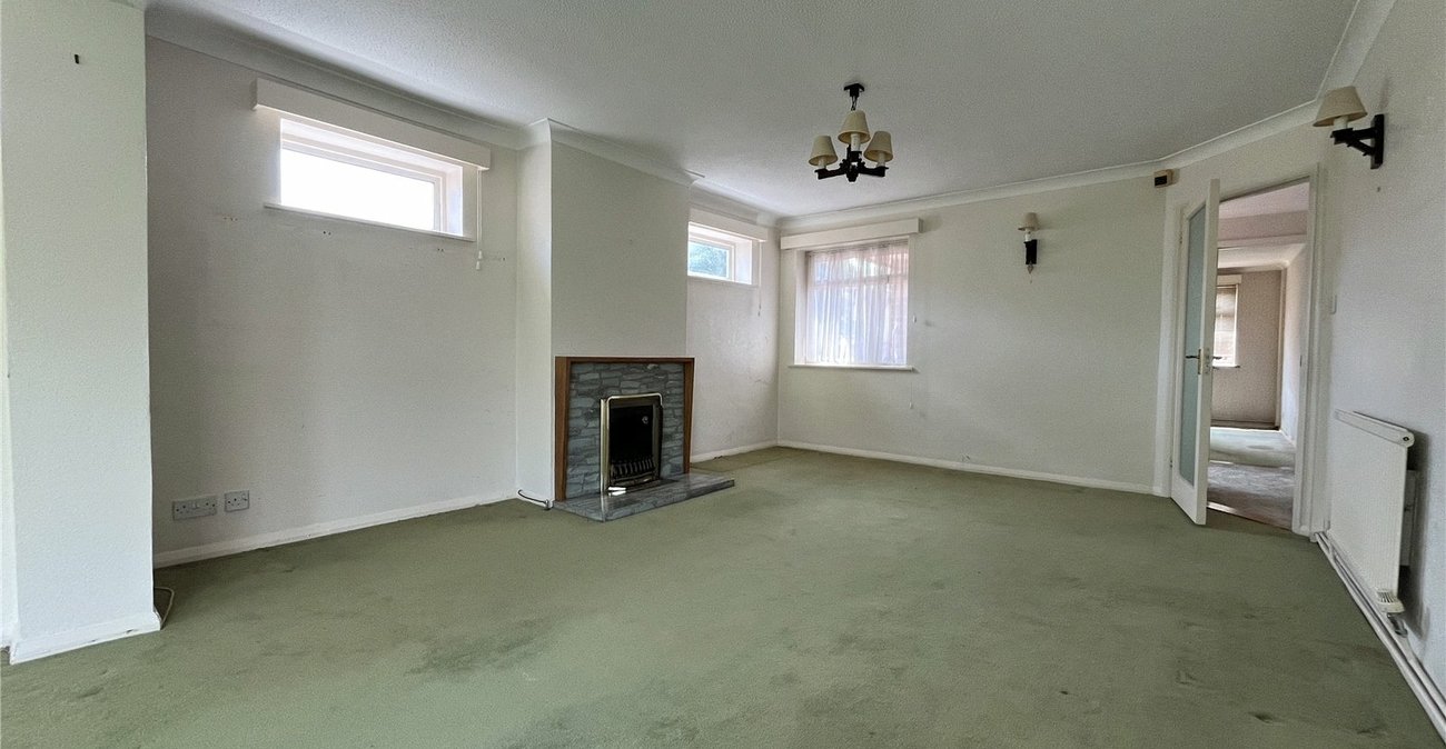 3 bedroom bungalow for sale in Blue Bell Hill | Robinson Michael & Jackson