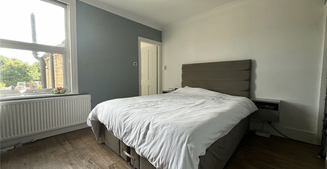 2 bedroom house for sale in Walderslade | Robinson Michael & Jackson