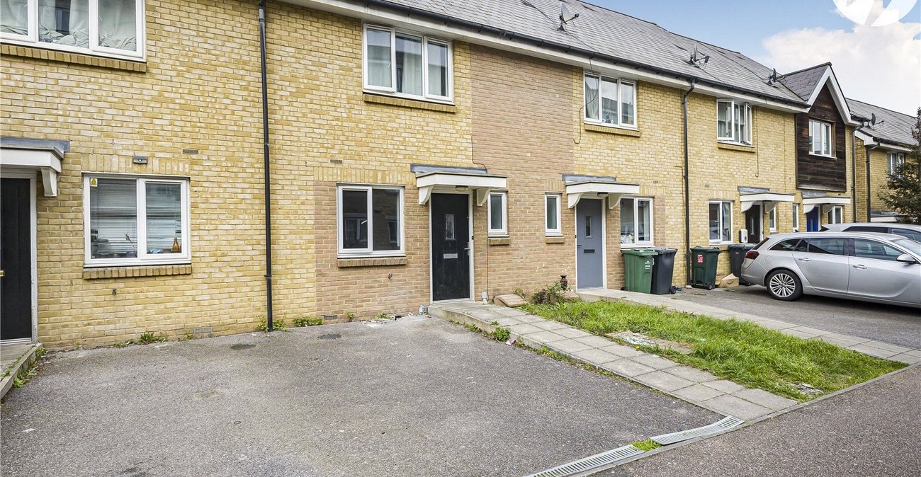 3 bedroom house for sale in Northfleet | Robinson Michael & Jackson
