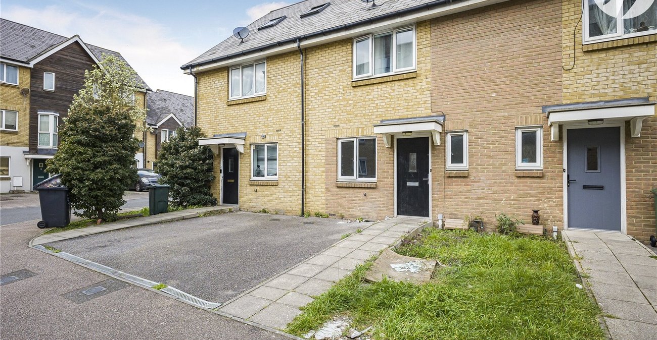3 bedroom house for sale in Northfleet | Robinson Michael & Jackson