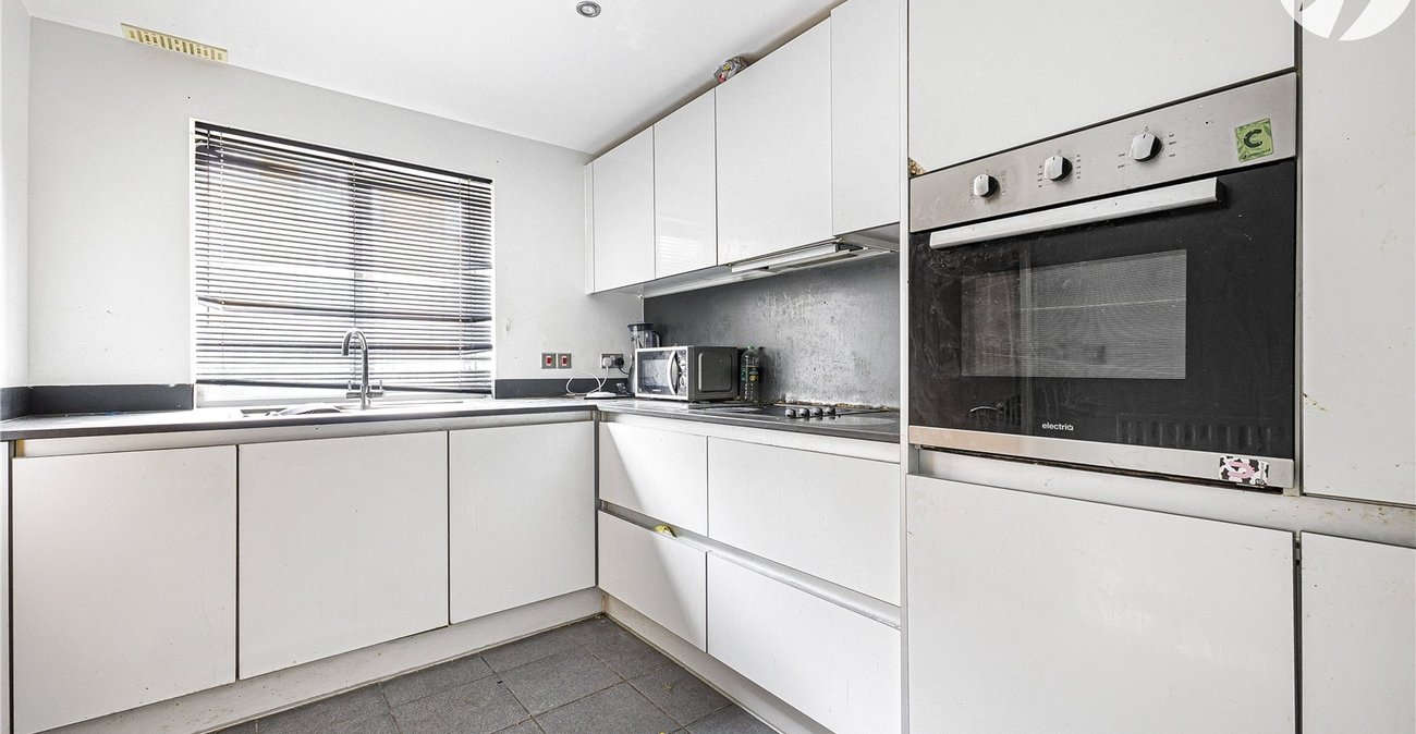 3 bedroom house for sale in Northfleet | Robinson Michael & Jackson