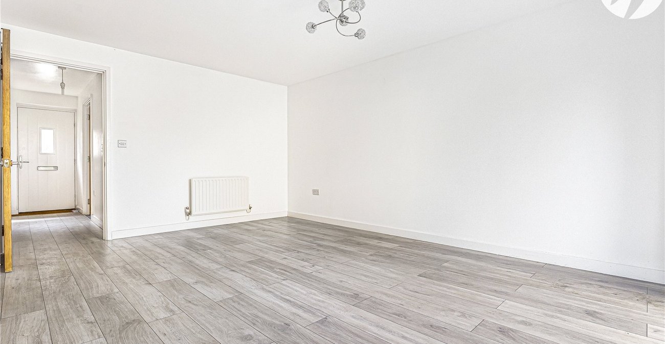 3 bedroom house for sale in Northfleet | Robinson Michael & Jackson