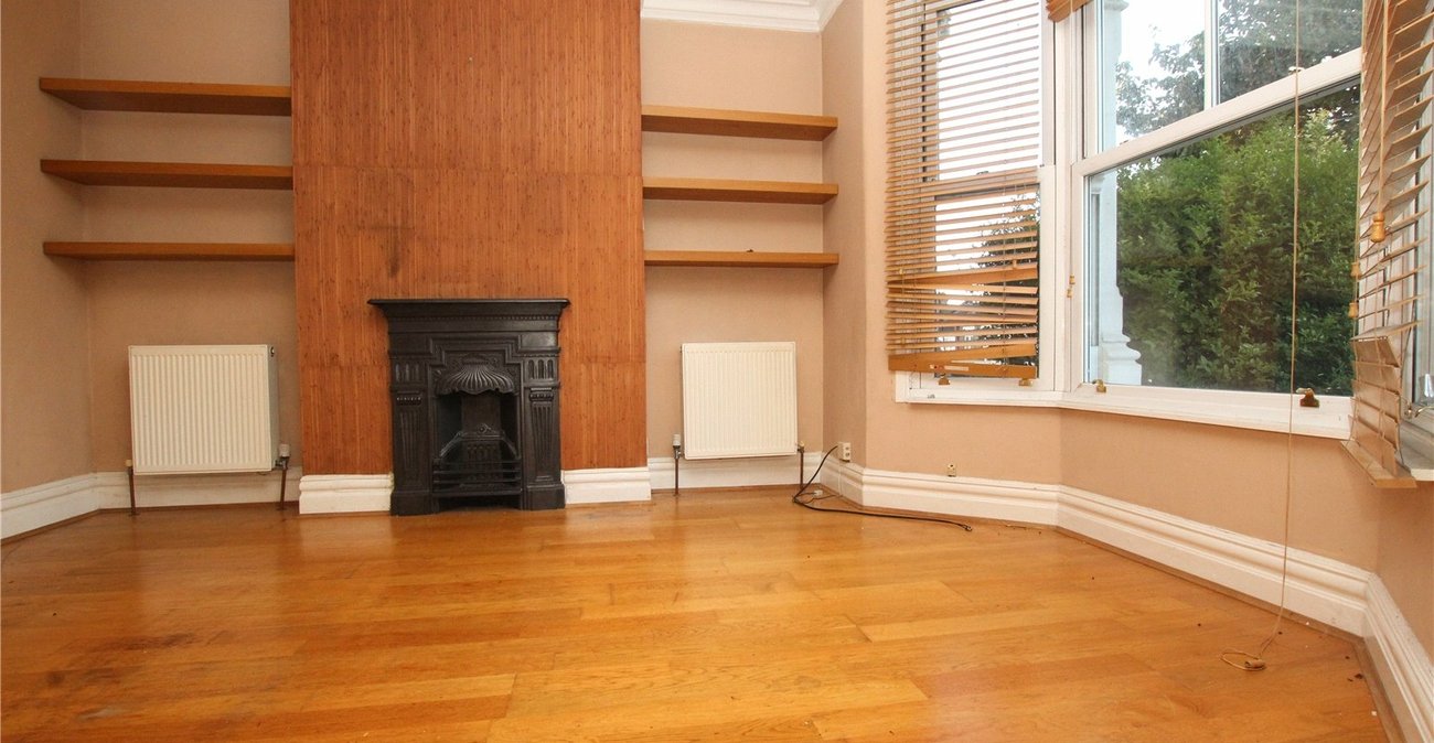 3 bedroom house for sale in Abbey Wood | Robinson Jackson