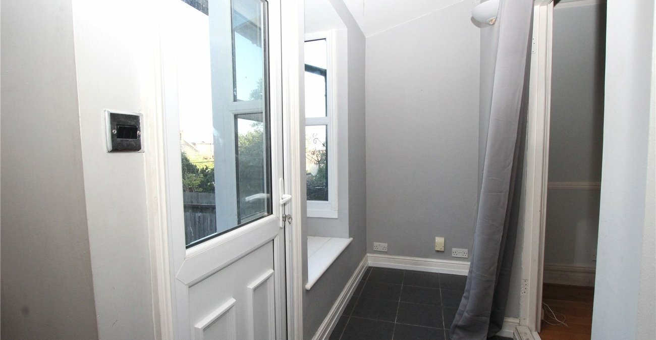 3 bedroom house for sale in Abbey Wood | Robinson Jackson