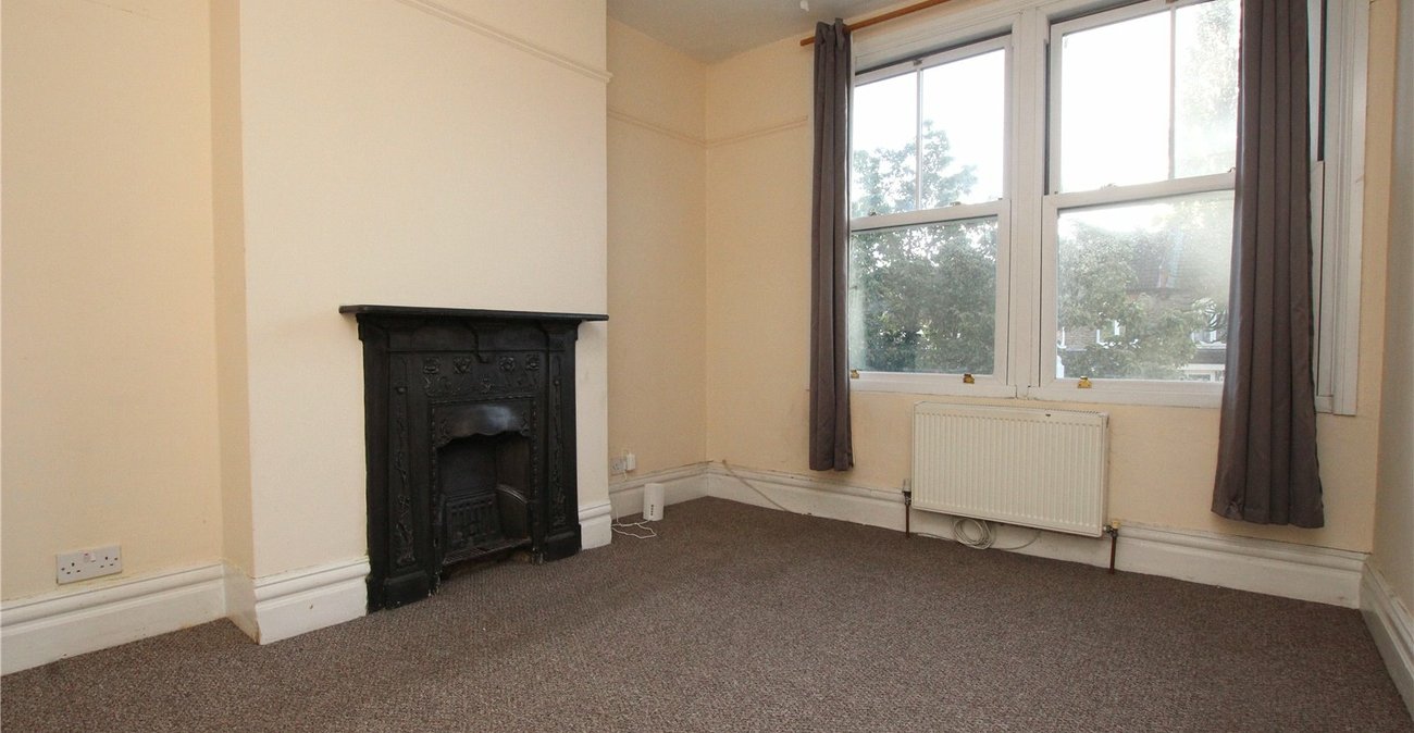 3 bedroom house for sale in Abbey Wood | Robinson Jackson