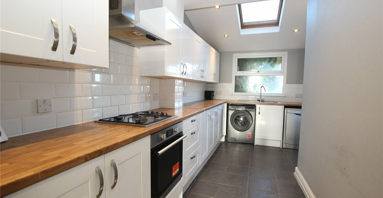3 bedroom house for sale in Abbey Wood | Robinson Jackson