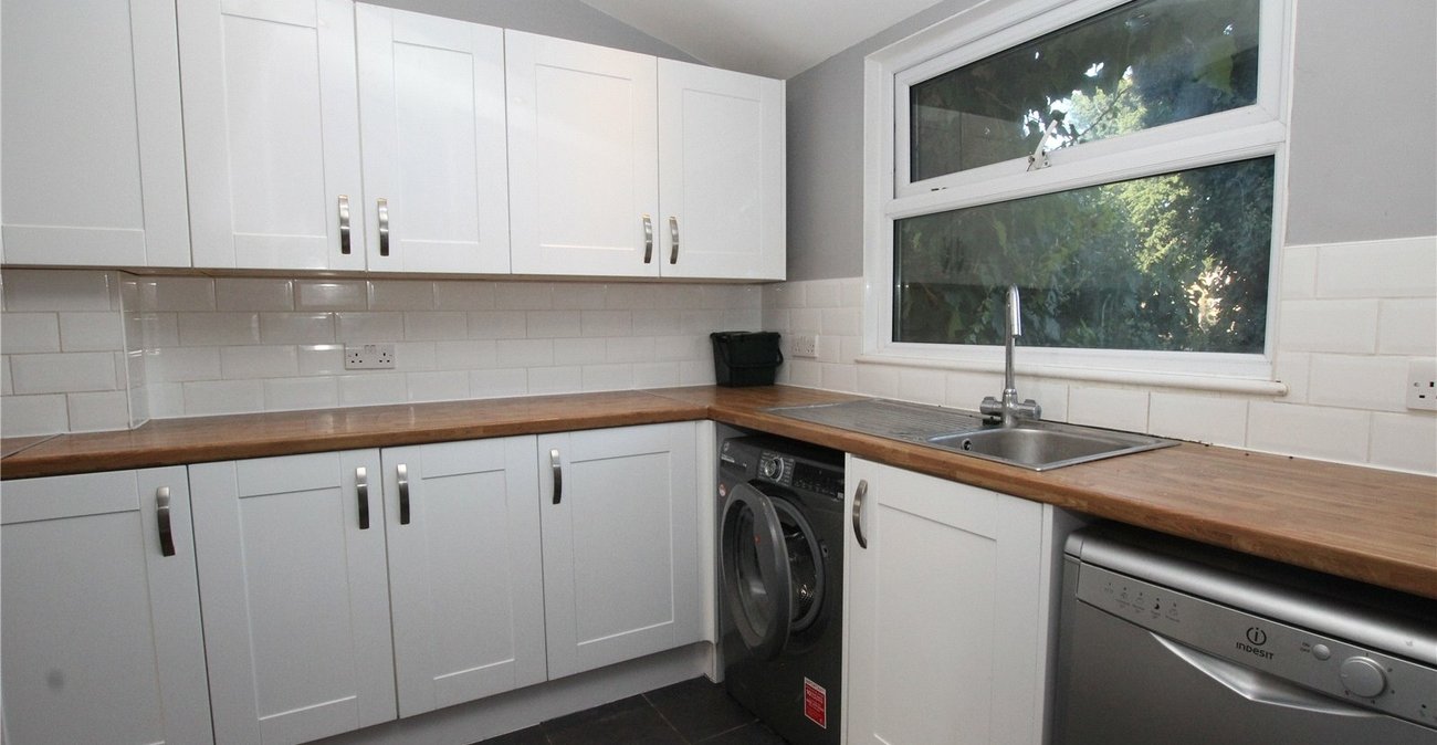 3 bedroom house for sale in Abbey Wood | Robinson Jackson