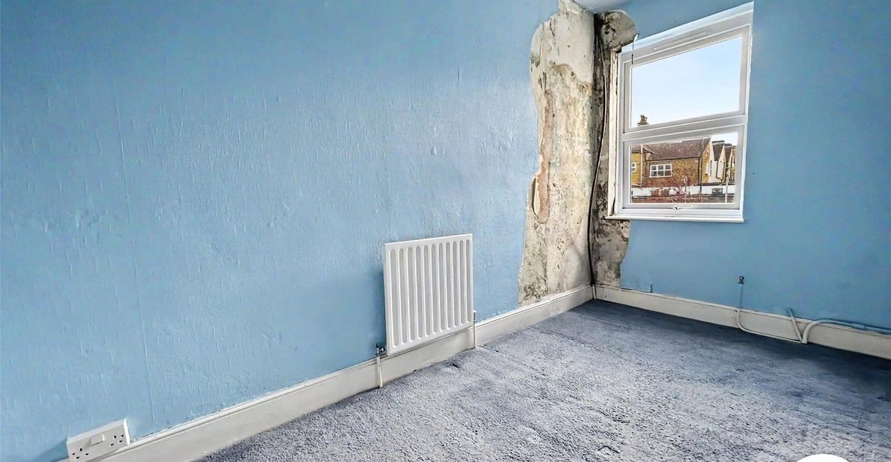 5 bedroom house for sale in Rochester | Robinson Michael & Jackson