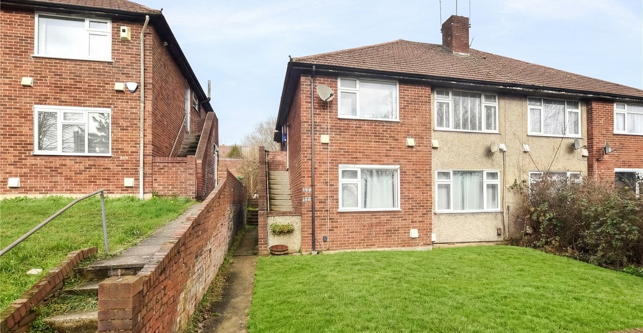 2 bedroom property for sale in Bexley | Robinson Jackson