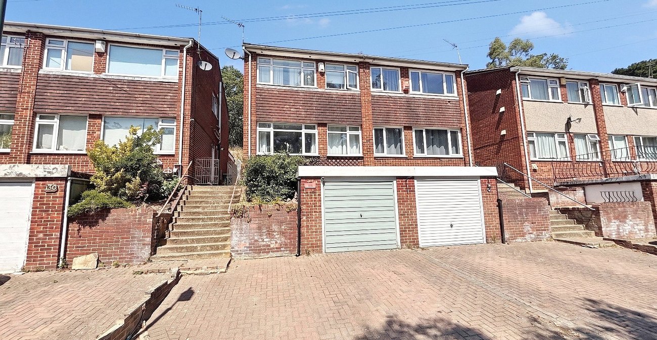 4 bedroom house for sale in Bexley | Robinson Jackson