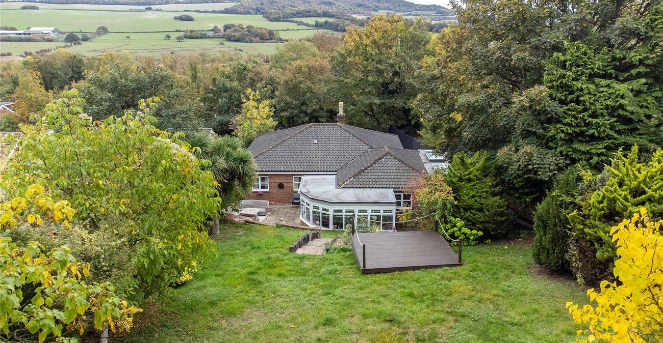 4 bedroom bungalow for sale in Cuxton | Robinson Michael & Jackson