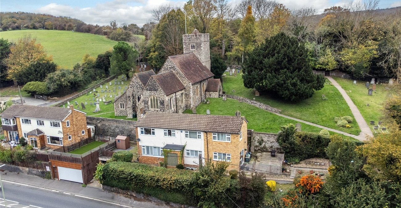 4 bedroom house for sale in Cuxton | Robinson Michael & Jackson