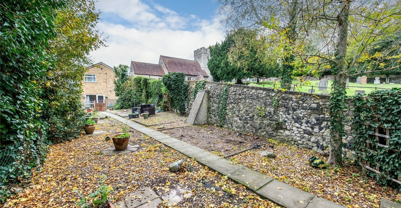 4 bedroom house for sale in Cuxton | Robinson Michael & Jackson