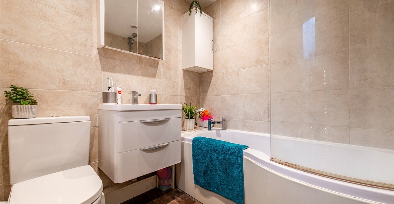 4 bedroom house for sale in Cuxton | Robinson Michael & Jackson