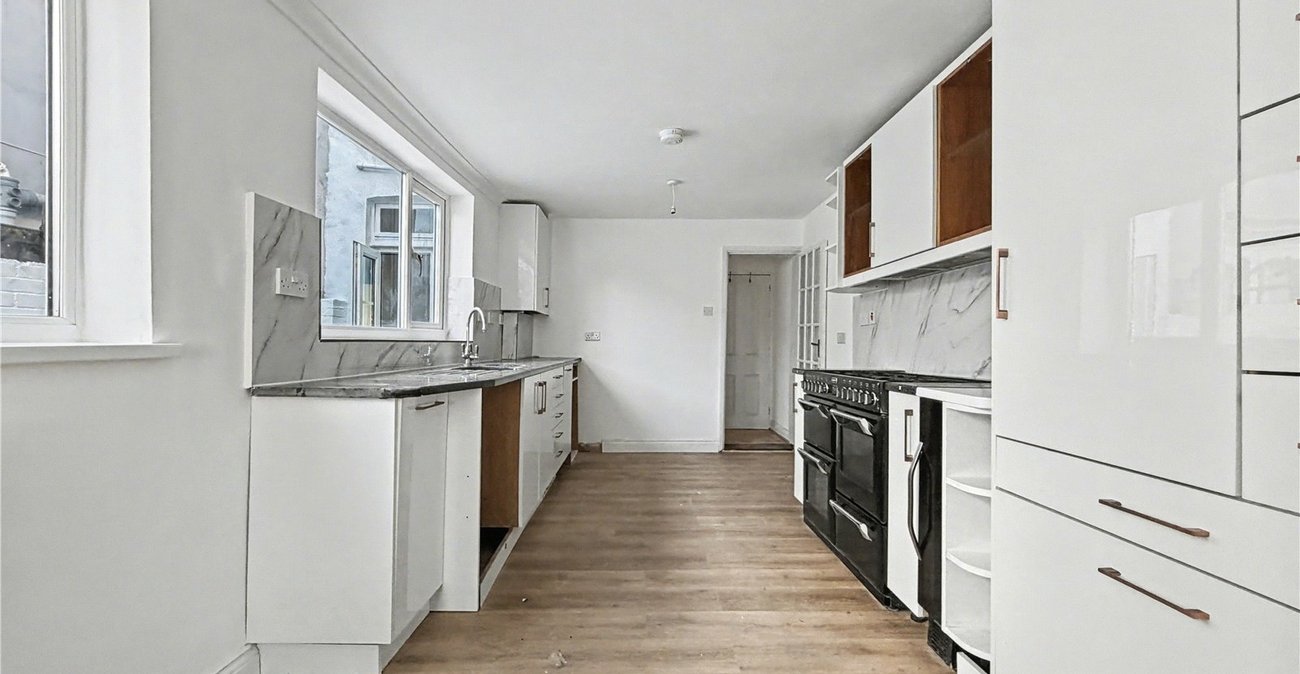 3 bedroom house for sale in Gillingham | Robinson Michael & Jackson