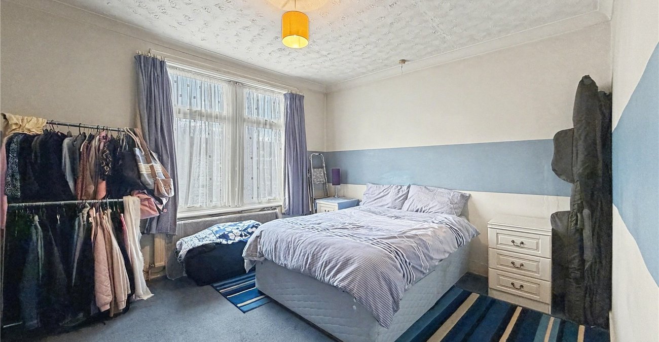 2 bedroom house for sale in Gillingham | Robinson Michael & Jackson