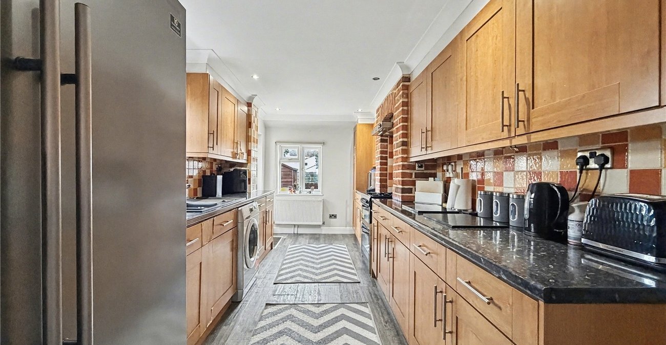 2 bedroom house for sale in Gillingham | Robinson Michael & Jackson