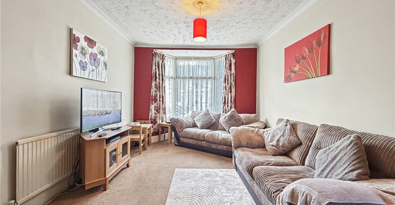 2 bedroom house for sale in Gillingham | Robinson Michael & Jackson