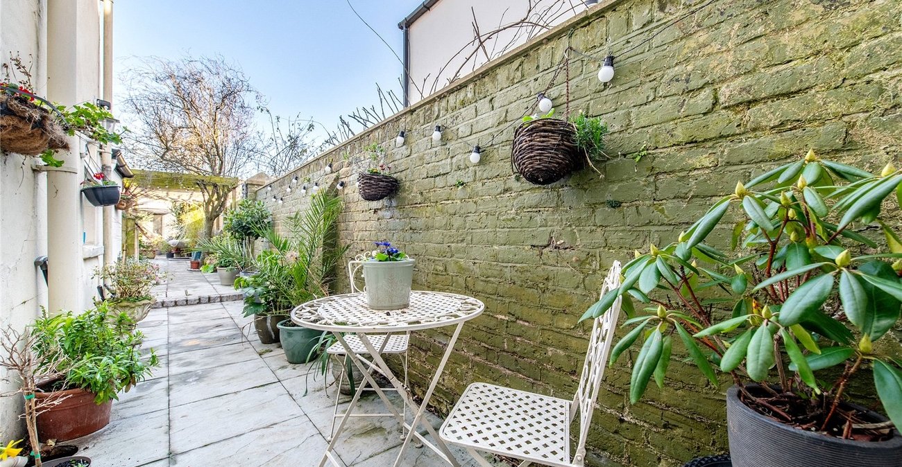 3 bedroom house for sale in Gillingham | Robinson Michael & Jackson