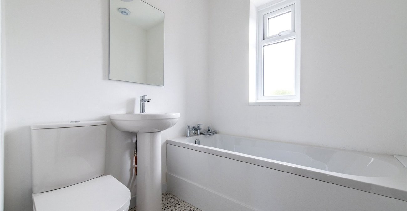 3 bedroom house for sale in Sittingbourne | Robinson Michael & Jackson