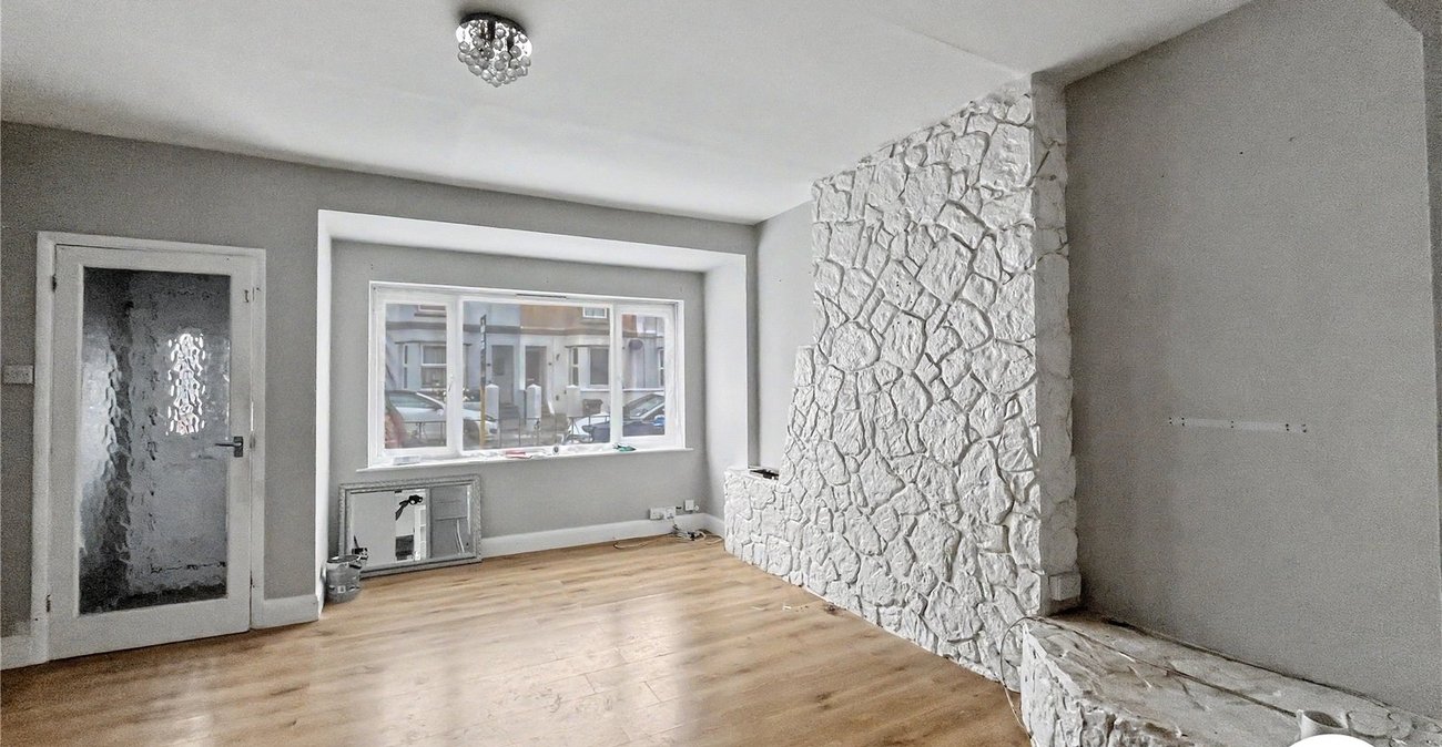 3 bedroom house for sale in Sittingbourne | Robinson Michael & Jackson