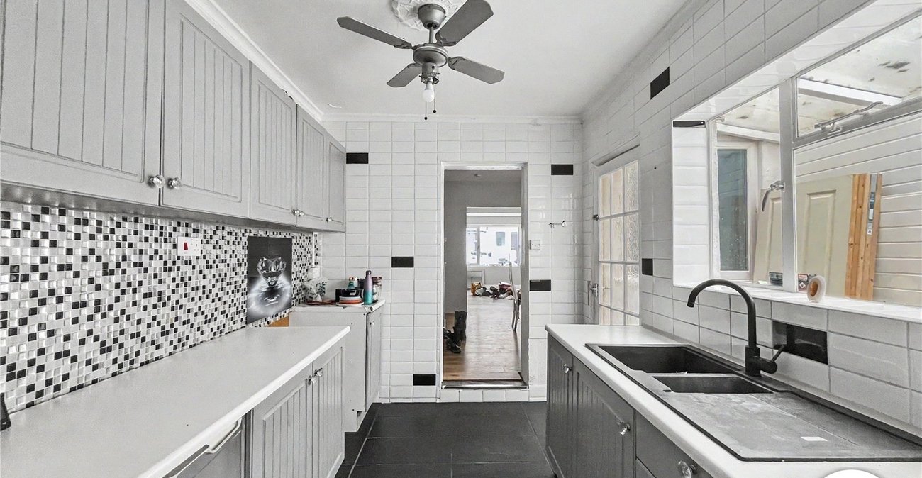 3 bedroom house for sale in Sittingbourne | Robinson Michael & Jackson
