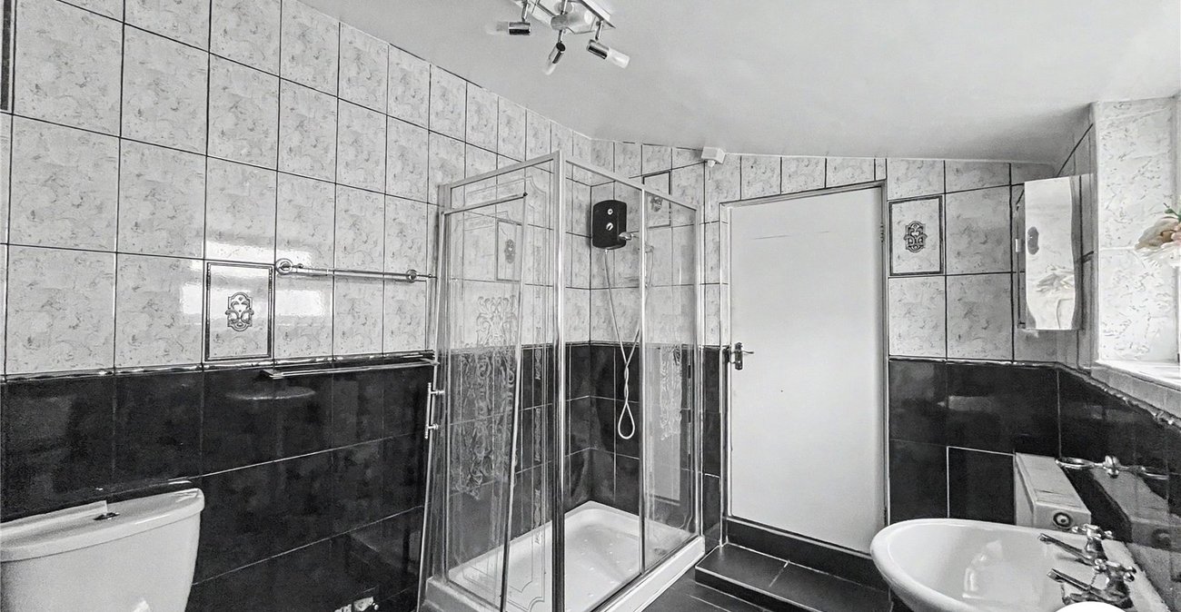 3 bedroom house for sale in Sittingbourne | Robinson Michael & Jackson