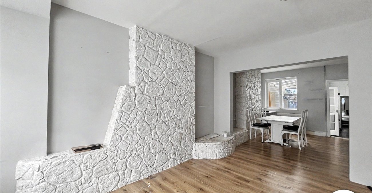 3 bedroom house for sale in Sittingbourne | Robinson Michael & Jackson