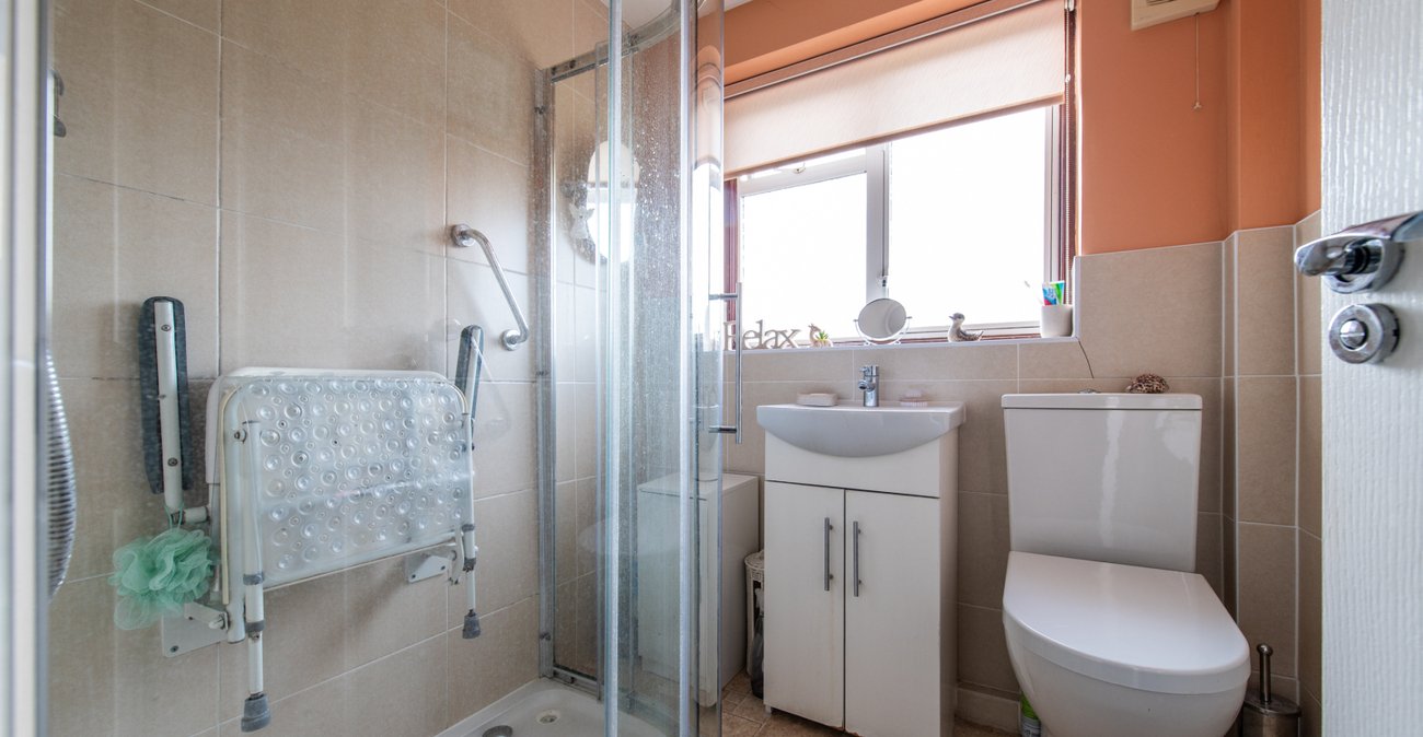 3 bedroom house for sale in Wainscott | Robinson Michael & Jackson