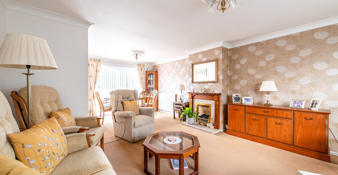 3 bedroom house for sale in Wainscott | Robinson Michael & Jackson