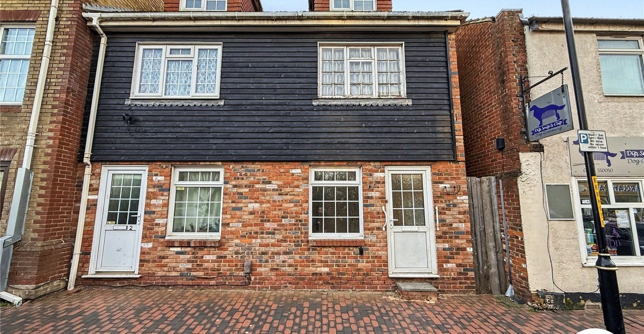 1 bedroom property for sale in East Street | Robinson Michael & Jackson