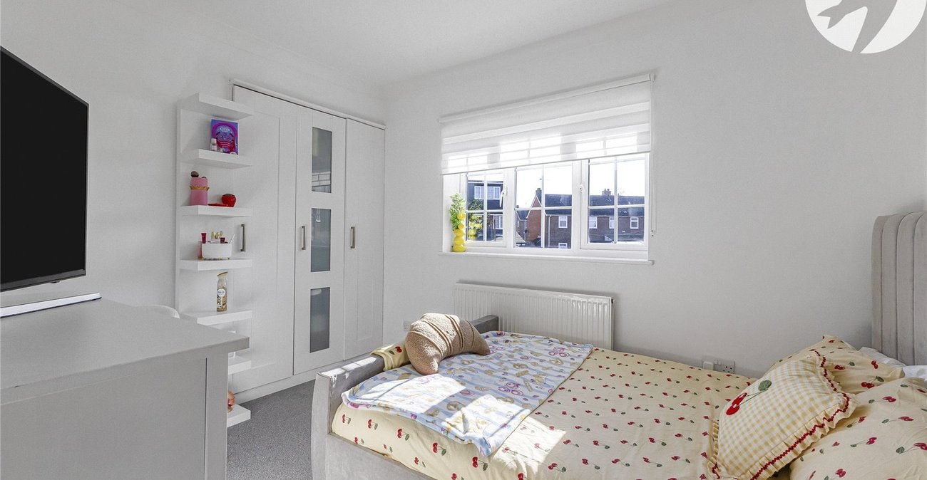 3 bedroom house for sale in Cliffe | Robinson Michael & Jackson