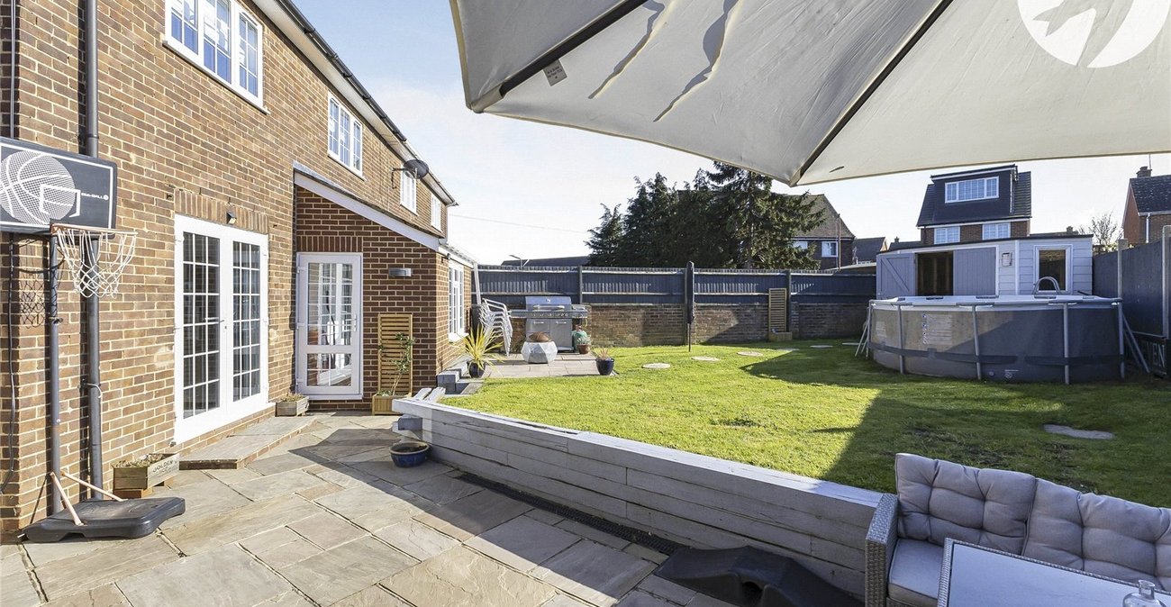 3 bedroom house for sale in Cliffe | Robinson Michael & Jackson