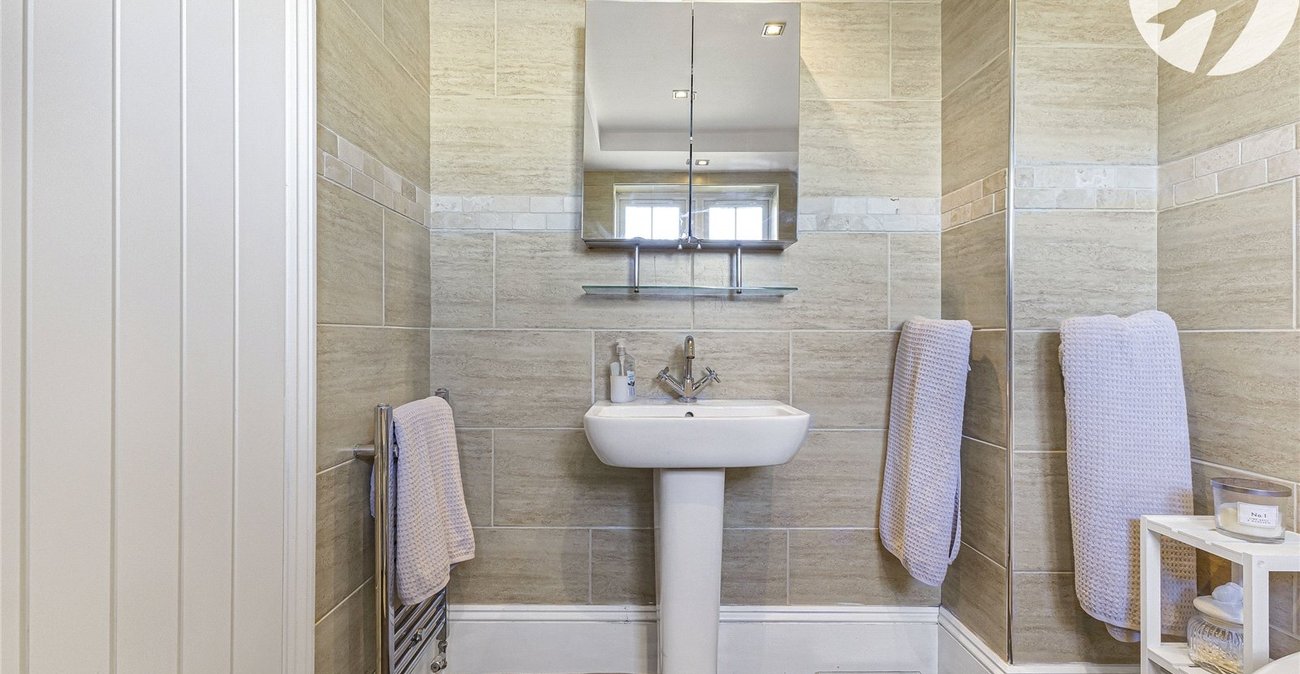 3 bedroom house for sale in Cliffe | Robinson Michael & Jackson