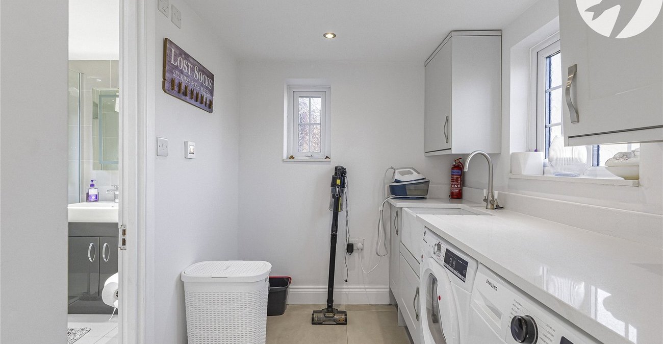 3 bedroom house for sale in Cliffe | Robinson Michael & Jackson