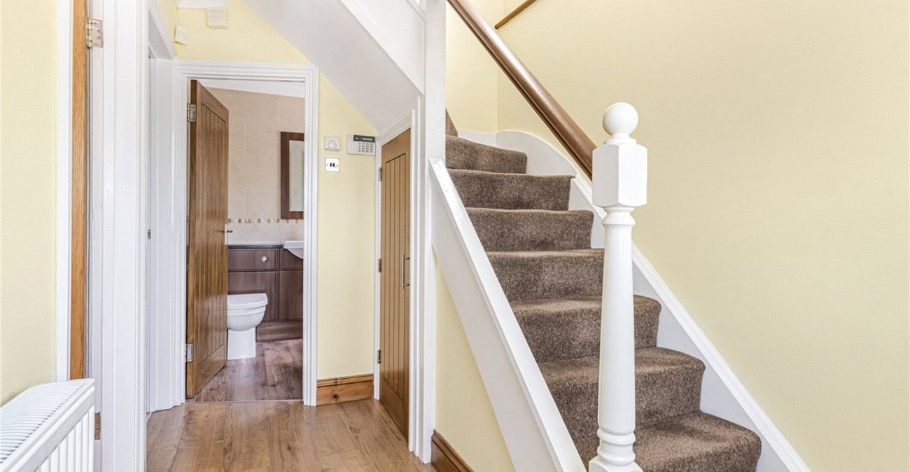 3 bedroom house for sale in Orpington | Robinson Jackson