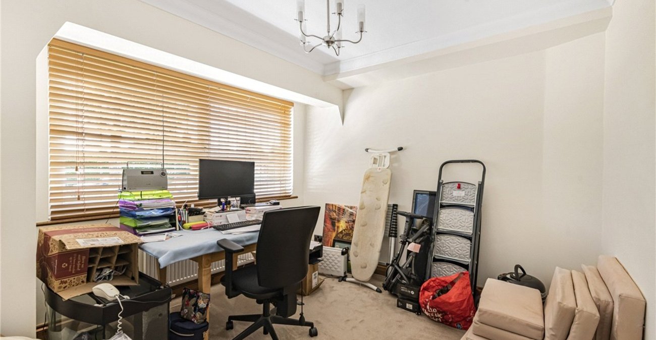 3 bedroom house for sale in Orpington | Robinson Jackson