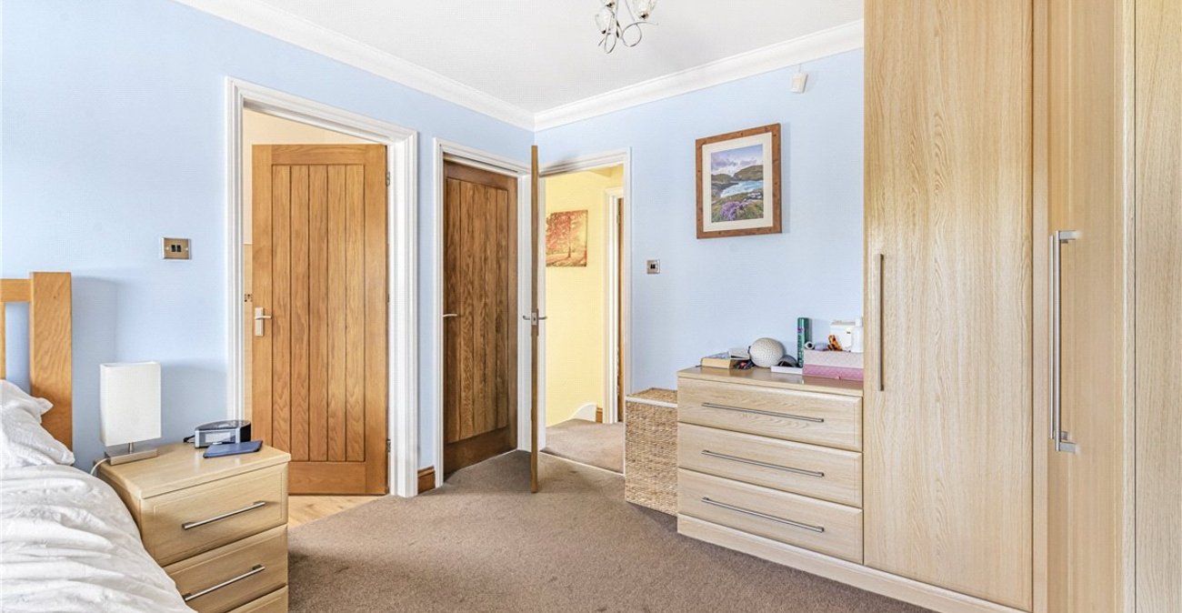 3 bedroom house for sale in Orpington | Robinson Jackson