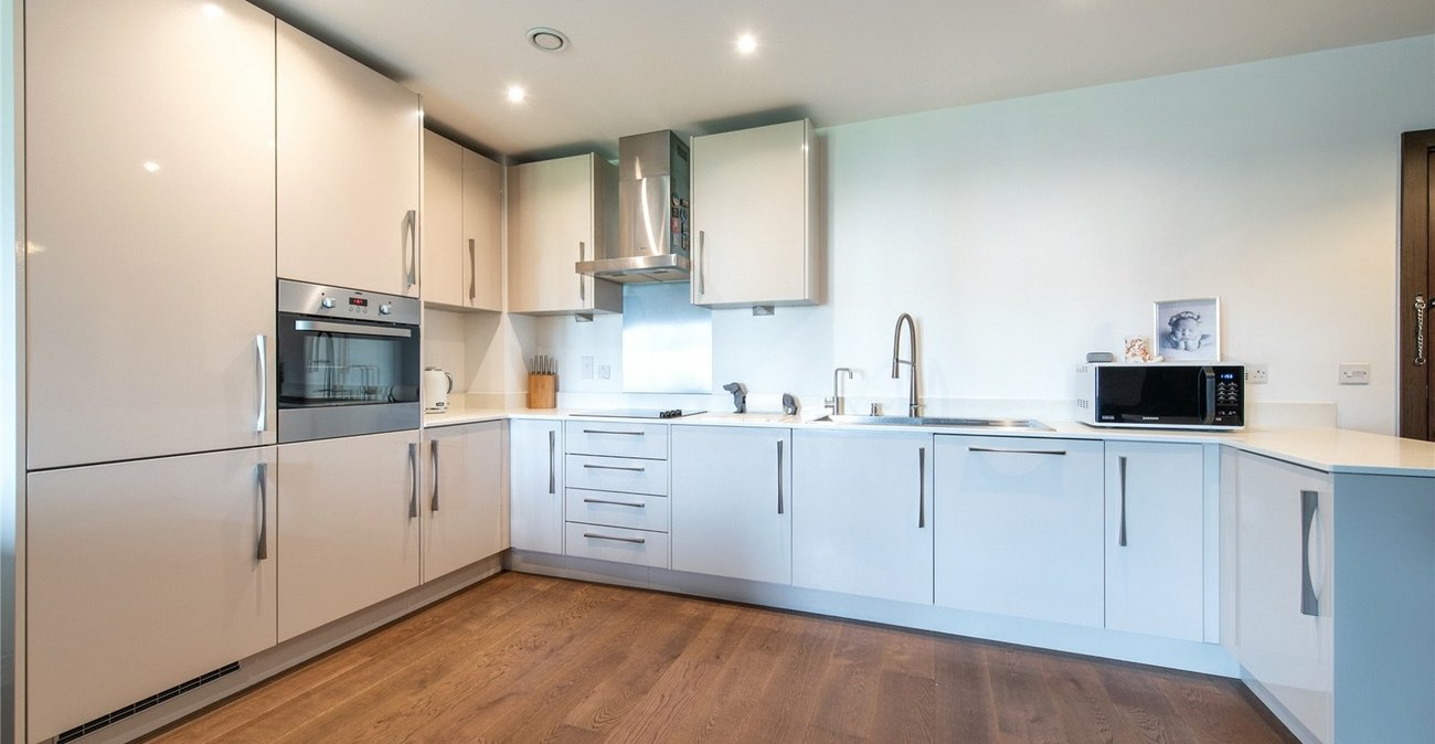 2 bedroom property for sale in Maidstone | Robinson Michael & Jackson