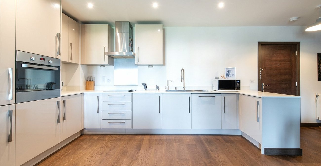 2 bedroom property for sale in Maidstone | Robinson Michael & Jackson