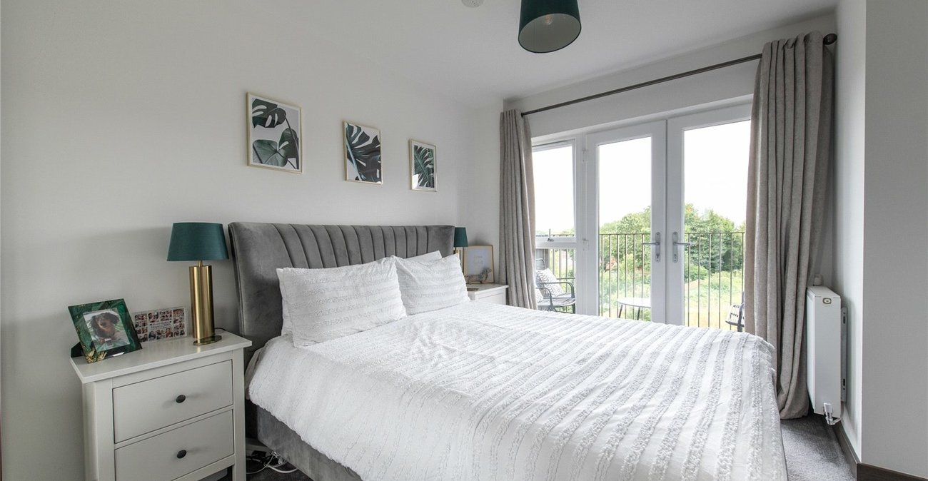 2 bedroom property for sale in Maidstone | Robinson Michael & Jackson