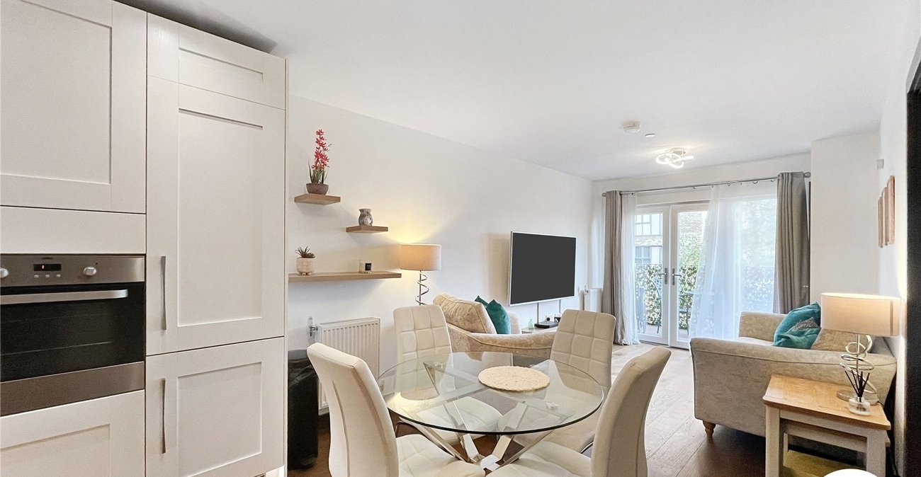 1 bedroom property for sale in Maidstone | Robinson Michael & Jackson