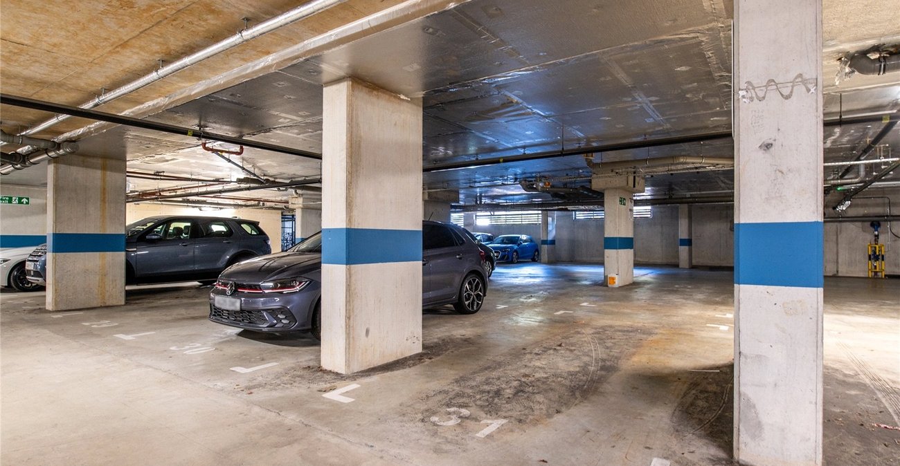 2 bedroom property for sale in Maidstone | Robinson Michael & Jackson