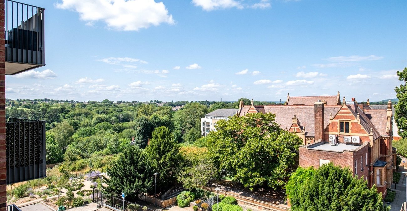 2 bedroom property for sale in Maidstone | Robinson Michael & Jackson