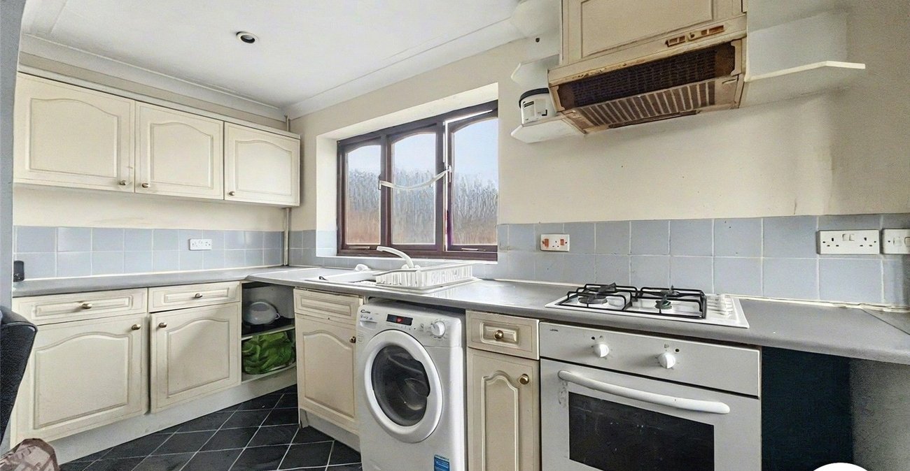 1 bedroom property for sale in Alexandra Road | Robinson Michael & Jackson