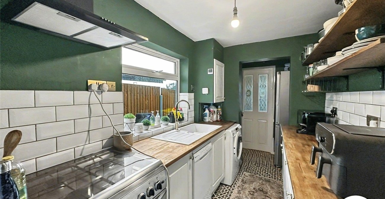 3 bedroom house for sale in Rochester | Robinson Michael & Jackson