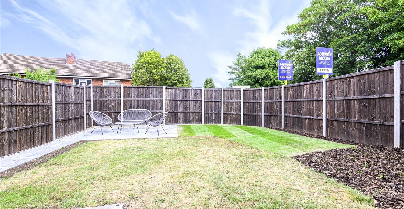 2 bedroom property for sale in Anerley Park | Robinson Jackson