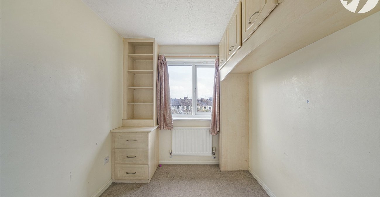 2 bedroom house for sale in Northfleet | Robinson Michael & Jackson