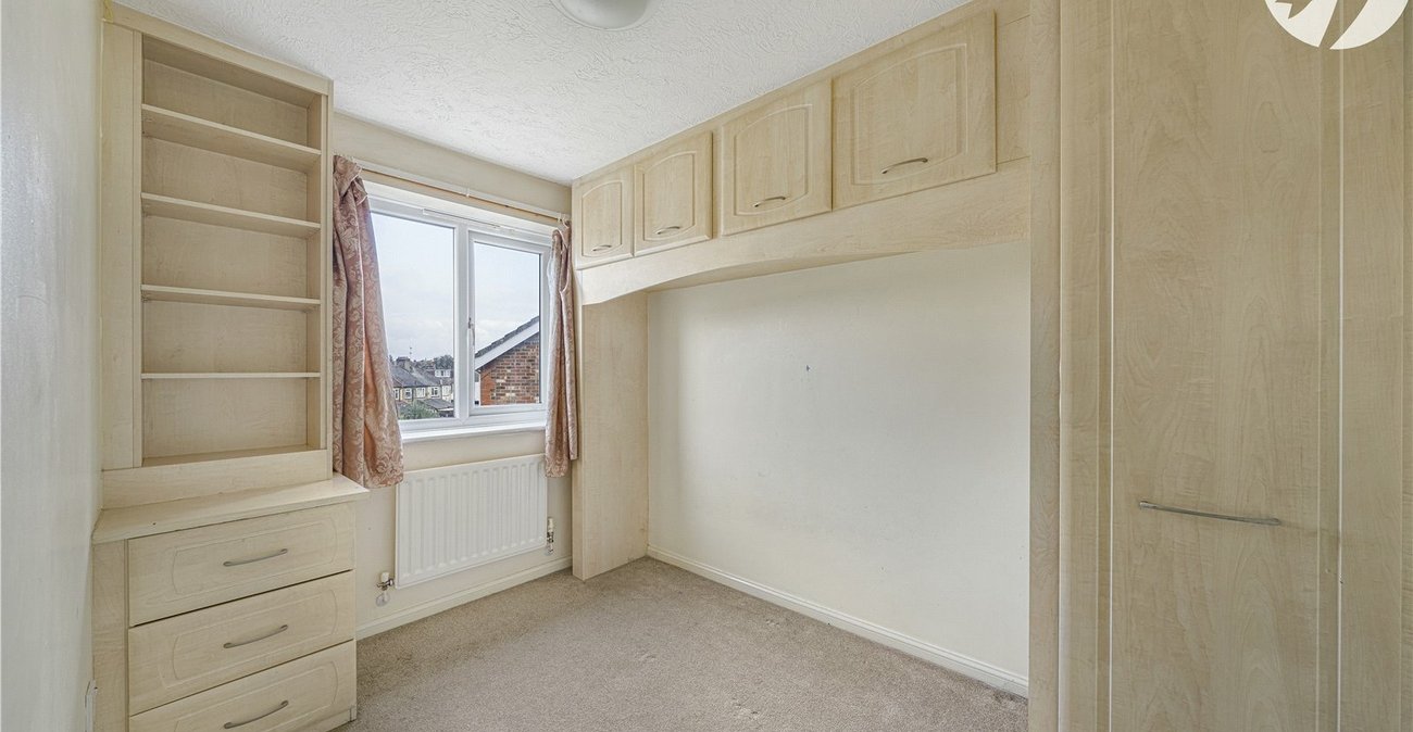 2 bedroom house for sale in Northfleet | Robinson Michael & Jackson