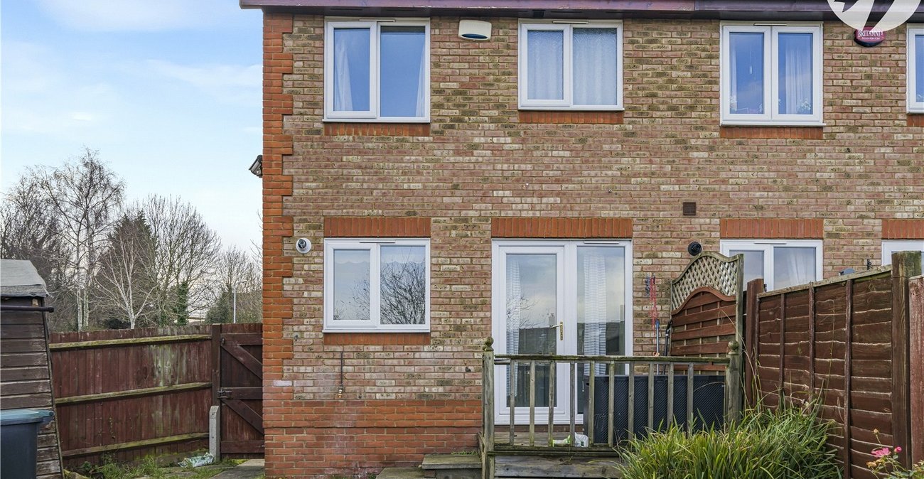 2 bedroom house for sale in Northfleet | Robinson Michael & Jackson